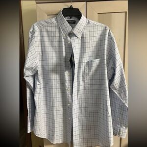 *NWT* Mens L - Blue Plaid - Silky Finish Collection- Roundtree & Yorke